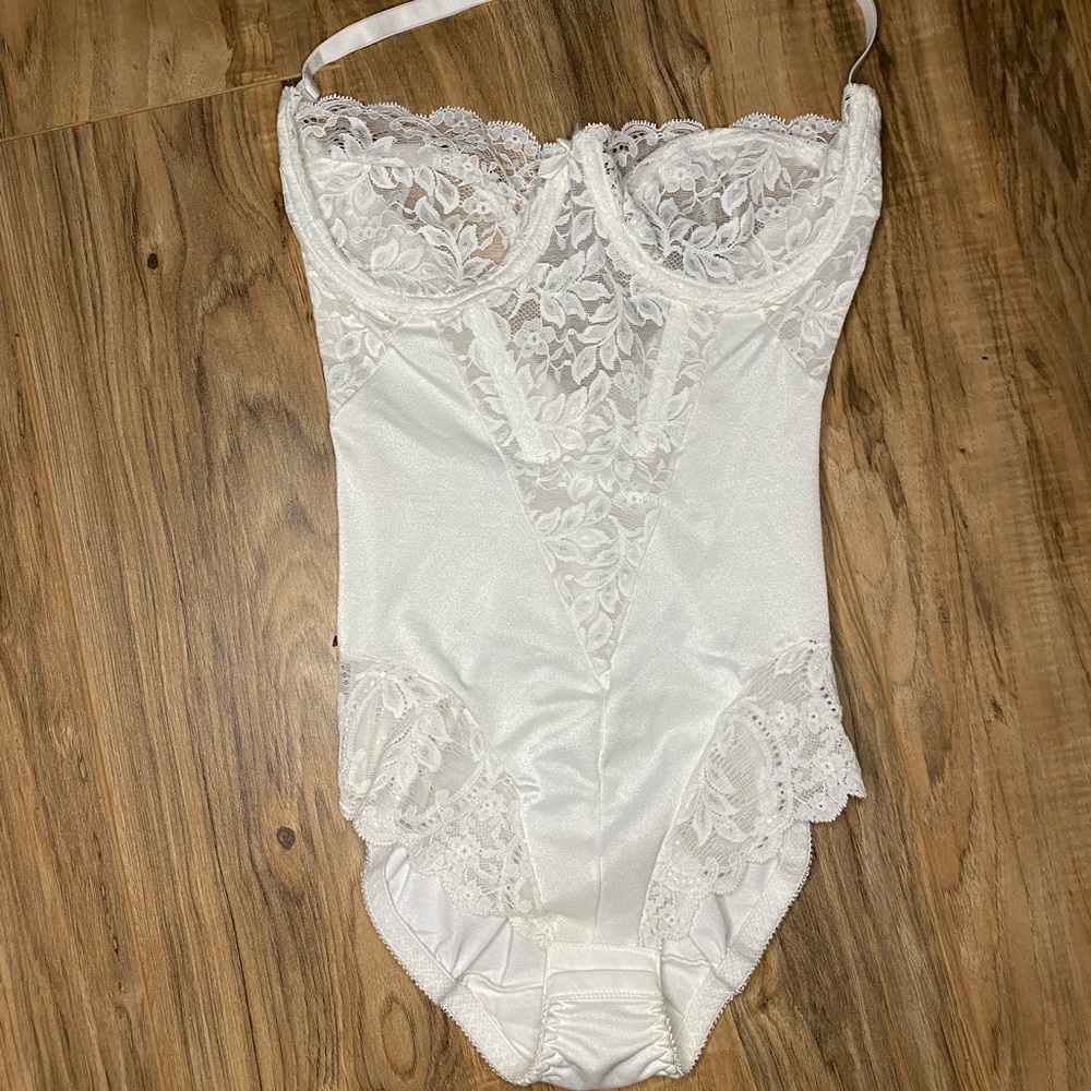 NWT Vintage Saks Fifth Avenue Bustier Lace Bodysuit